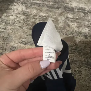 FLAWED Nike Navy Blue Pro 365 Tight Leggings Size Small thumbnail 6