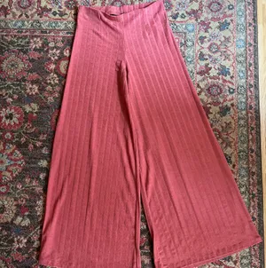 NWOT  Pants thumbnail 2