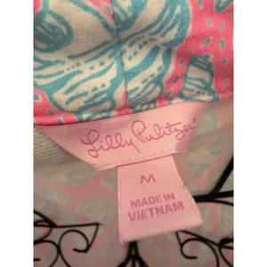 Lilly‎ Pulitzer Shirt Size M Pink Blue Shell Print Little Tipsy Skipper Top thumbnail 5