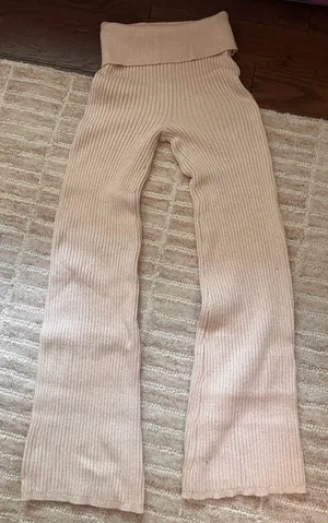 Aerie knit fold over waist pants thumbnail 1