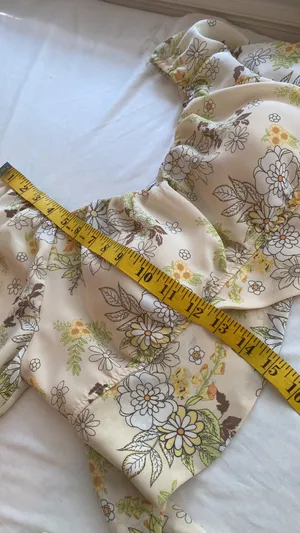 crop top blouse long sleeve square neck ties in back padded Sz large thumbnail 4