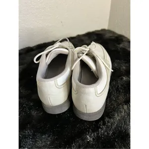 Footjoy GreenJoys Women’s Golf Shoes Size 8.5 White Gray Leather 48704 thumbnail 4