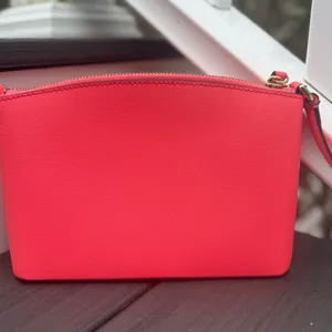 Kate Spade New York Talk The Talk Millie Parrot Crossbody thumbnail 2