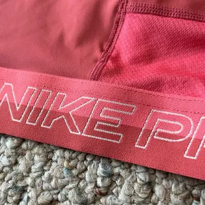 NWT NIKE PRO Dri-FIT Women's Cropped Training Tank thumbnail 14