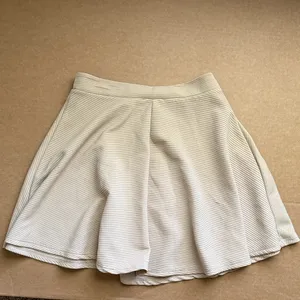 Charlotte Russe Ribbed Knit Skater Skirt Tan Women Size M thumbnail 6