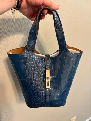Luxury Navy Blue Croc-Embossed Bucket Bag with Gold Hardware & Charm thumbnail 6