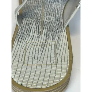 Dolce Vita Sandals Women 8 Silver Lizard Print Toe Loop Flat Slides thumbnail 5