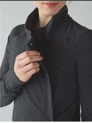 Lululemon Heathered Black Coast Wrap II thumbnail 3