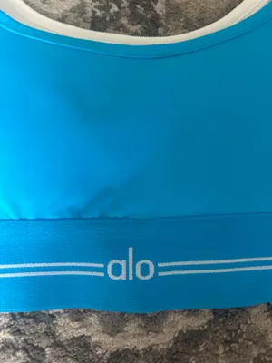 Alo Layered Yoga Gaze Bra thumbnail 2