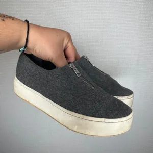 Vince Warren Grey Wool Felt Front Zip Platform Sneakers Shoes Womens 8 M EUR 38 thumbnail 1