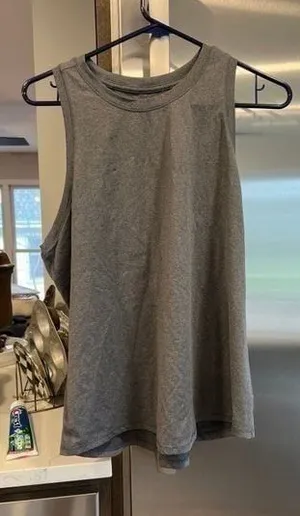 All in motion‎ grey woman's tank size Large thumbnail 1