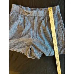 Banana Republic Blue Herringbone Chambray Linen Cotton Shorts Size 8 4in Inseam thumbnail 5