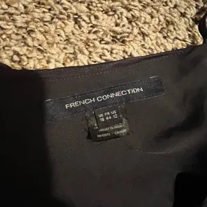 French Connection Womens Black‎ Sequin Leaf Camisole V-Neck Tank Top Size 12 thumbnail 3