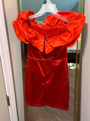 Red XS party dress thumbnail 4