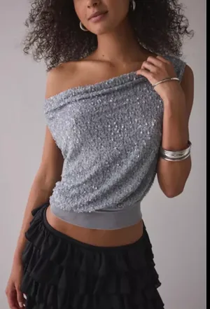 Urban Outfitters NWT Alix Asymmetric Off-The-Shoulder Ruched Sequin Crop Top thumbnail 2