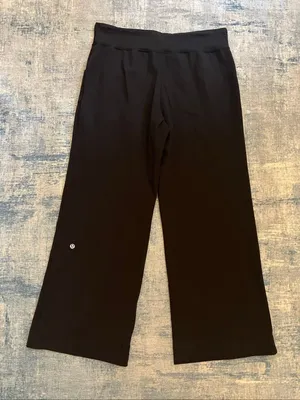 Lululemon Black Wide Leg Still Pants Size 8 Short (29" Inseam) thumbnail 2
