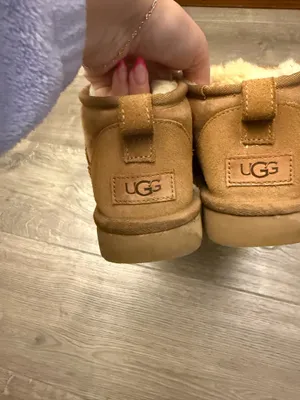UGG Mini Boots Classic Women’s thumbnail 9