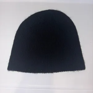 H&M Divided Black Beanie Hat thumbnail 2
