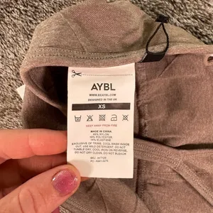 NWT AYBL Empower Seamless Sports Bra Sz XS Taupe Marl thumbnail 7
