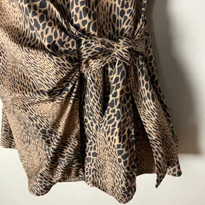Guess Wrap Top Animal Print‎ Women Small Brown Black Leopard Sleeveless Blouse thumbnail 10