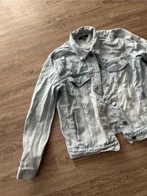 Lulus Denim Jacket Womens Medium Light Wash Oversized Trucker Jean Jacket thumbnail 3