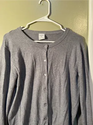 Cielo Women’s Size XL Cardigan Sweater Light Gray Button Crewneck Long Sleeve thumbnail 3
