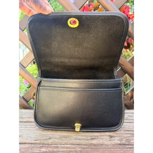 Vintage Coach Pocket Purse Black Leather Crossbody Bag 9755 Brass Turnlock thumbnail 7