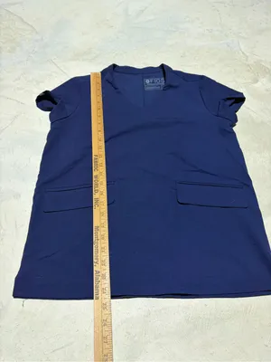 FIGS Navy V-Neck Scrub Top with Pockets XS thumbnail 2