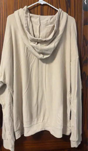 Cloud Ten Women’s Plush Hoodie in Taupe thumbnail 4