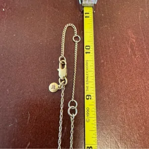 Gold Pendant Necklace thumbnail 6