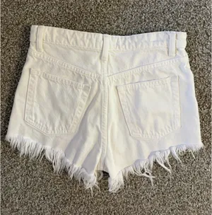 ZARA White Denim Shorts thumbnail 3