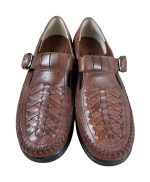 LifeStride Studio Brown Leather Loafer Shoes Women’s 8.5W Woven Slip On Buckle thumbnail 1
