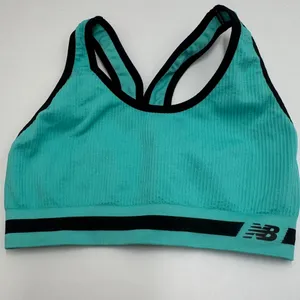 New Balance Sports Bra Womens M Teal Black Seamless Ribbed Racerback Logo Band thumbnail 3