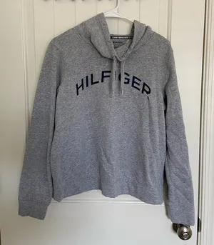 EUC‎ | Tommy Hilfiger sport women’s cowl neck sweatshirt — medium thumbnail 1