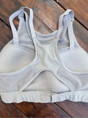 Gymshark High Impact Mesh Sports Bra Gray Racerback Adjustable Straps XS/S thumbnail 3