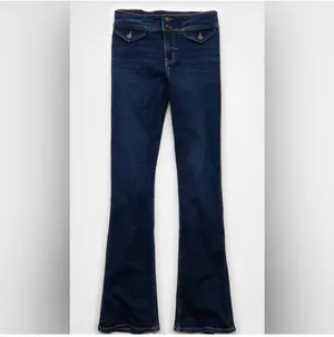 American Eagle Low-Rise Kick Boot Jeans thumbnail 3