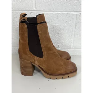 Vintage Foundry Co. Sz 8 Cognac Penelope Suede Leather Block Heel Chelsea Boots thumbnail 4