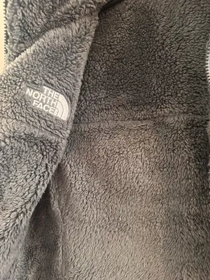 The North Face Women's Reversible Quilted Puffer‎ Vest - Charcoal Small thumbnail 4
