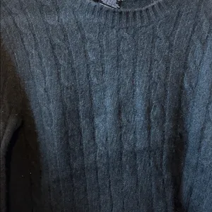 FINAL MARKDOWN George ladies Classic Black cashmere Crewneck Sweater medium thumbnail 2