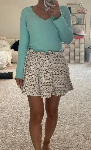 Victoria’s Secret thermal tee. Xs-s thumbnail 2