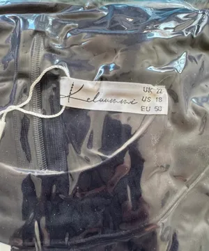 Black Dress Size 18 thumbnail 3