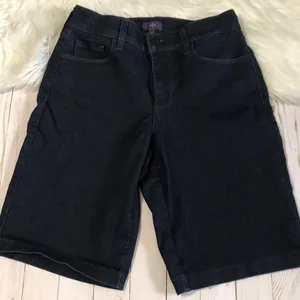 NYDJ Shorts Size 2 EUC thumbnail 1