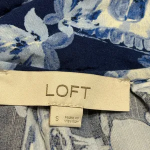 LOFT V-Neck Blue and White Floral Tie-Waist Maxi with slit sides. Size Small thumbnail 8