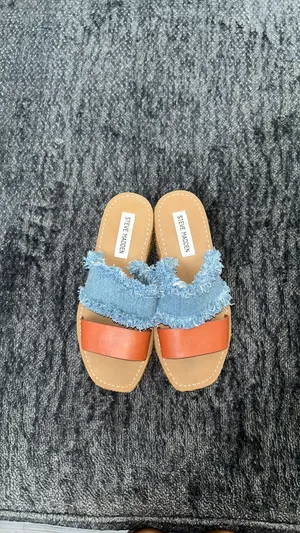 Steve Madden slide sandles thumbnail 7