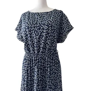 Navy & White Floral Pleated Scoop Neck Elastic Waist Short Sleeve Midi Dress thumbnail 4