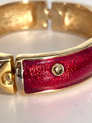 Vintage Red Enamel Hinge Bangle Bracelet Gold Tone Rhinestone Accent thumbnail 8