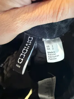 H&M Divided Black High Rise Straight Leg Jeans Size 2 thumbnail 5
