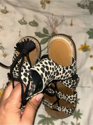 Old navy sandals thumbnail 3