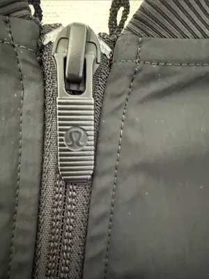 lululemon athletica Oversized Lightweight Cinch Bomber Jacket thumbnail 3