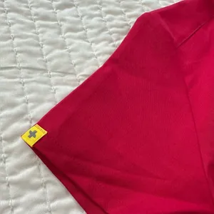 Figs Scrub Top Women’s XS Stretch Pockets Pink/Red Medical Wear thumbnail 15